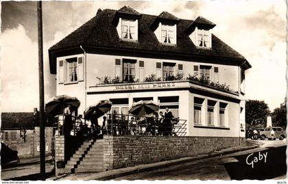 CPA JUVIGNY-sous-ANDAINE - Hotel de la foret (195656)