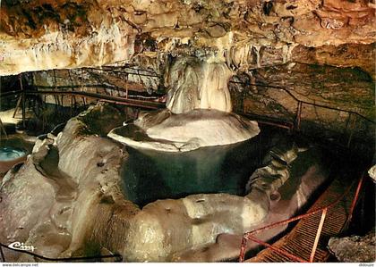 38 - La Balme les Grottes - Grottes de la Balme - La grande fontaine - Spéléologie - Curiosité Géologique - Carte Neuve