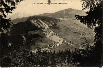 CPA La CLUSAZ Vue prise de Beauregard (337553)