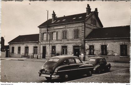 CPA La COURNEUVE - La Gare (44447)