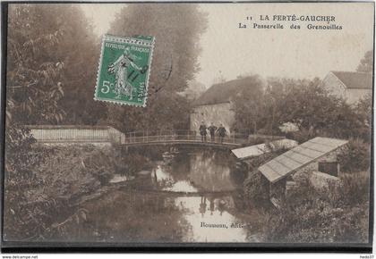 La Ferté Gaucher - La Passerelle des Grenouilles