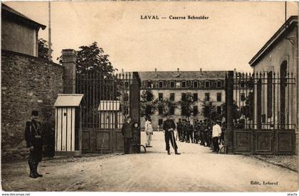 CPA Militaire Laval - Caserne Schneider (90288)