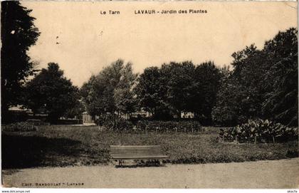 CPA Lavaur Jardin des Plantes FRANCE (1016390)