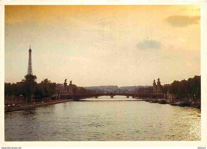 75 - Paris - La Seine et ses bords - Coucher de Soleil - CPM - Voir Scans Recto-Verso