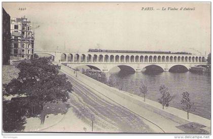 PARIS - Le Viaduc d'Auteuil