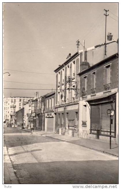 LE BLANC-MESNIL LA MAIRIE