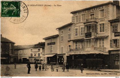 CPA AK Le BOIS-d'OINGT - La Place (451117)