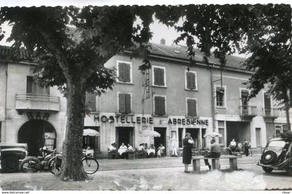 LES ABRETS(HOSTELLERIE)