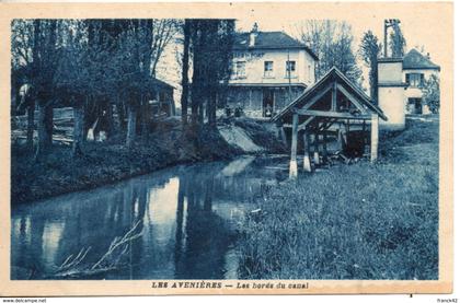 38. les avenieres. les bords du canal