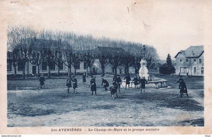 LES AVENIERES(ECOLE)