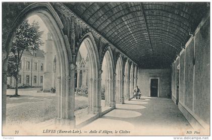 LÈVES - Asile d'Aligre - Le Cloître