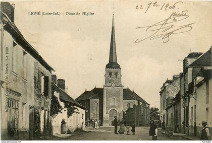 ligné * la place de l'église * villageois