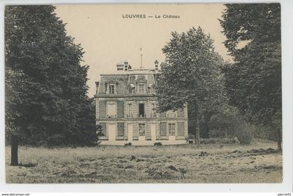 LOUVRES - Le Château