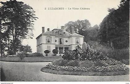 CPA Luzarches Le vieux Château