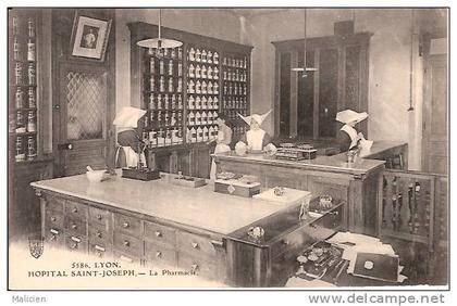 REF MLA DIV -ref no 198 -RHONE -lyon -hopital saint joseph -la pharmacie   -bon etat