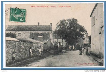 78 - MAGNY les HAMEAUX --  Entrée du Village