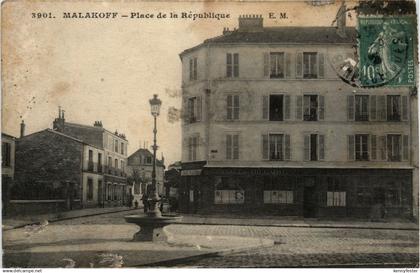 Malakoff - Place de la Republique