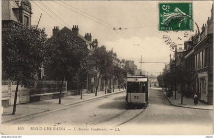 CPA MALO-les-BAINS L'Avenue Faidherbe (805627)