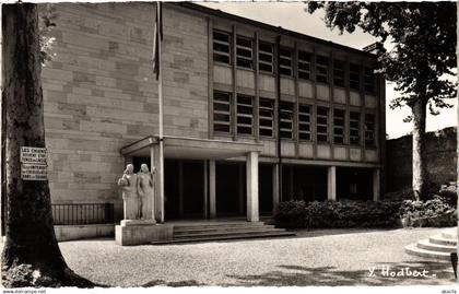 CPA MANTES-la-JOLIE Hotel de Ville (1385525)