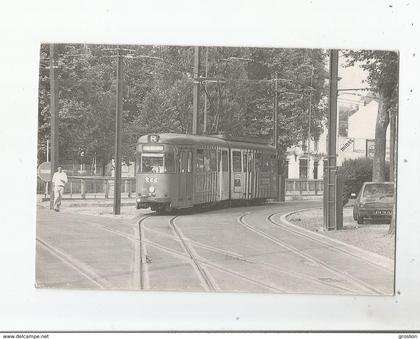 A MARCQ EN BAROEUL 305 GROS PLAN SUR LE MONGY 305 TRAMWAY ARTICULE DUWAG 377 DEVANT LE SQUARE LISFRANC AU CROISE LAROCHE