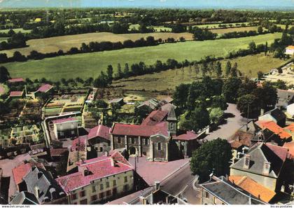 79  MAZIERES EN GATINE L EGLISE