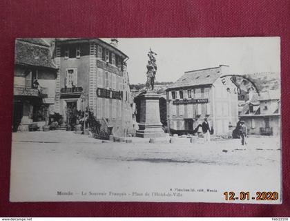 CPA - Mende - Le Souvenir Français - Place de l'Hôtel-de-Ville