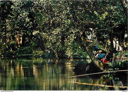 91 - Mennecy - Les pêcheurs - CPM - Voir Scans Recto-Verso