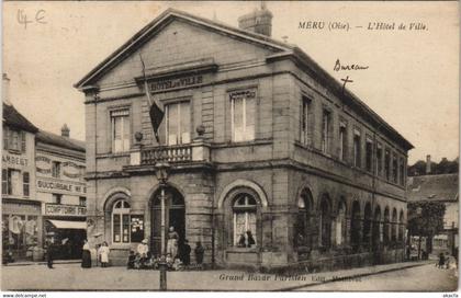 CPA MÉRU - L'Hotel de Ville (131012)