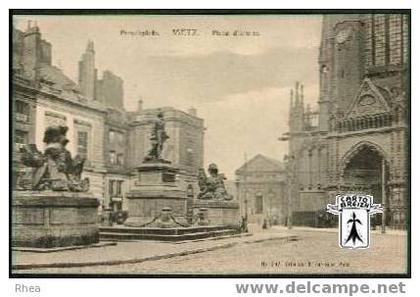 57 Metz - Paradeplatz - METZ - Place d'Armes - cpa