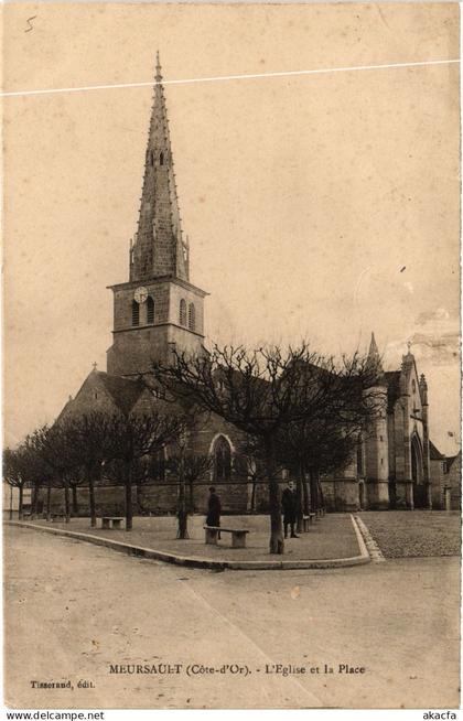 CPA Meursault L'Eglise et la Place FRANCE (1375612)