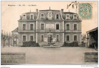 69. meyzieu. la mairie