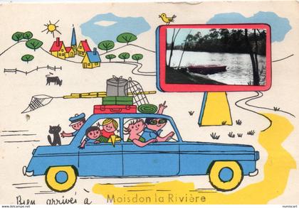 Moisdon-la-Rivière "Bien arrivés à Moisdon-la Rivière" voiture