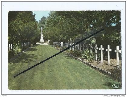 CPM -  Moislains  - Cimetière Charentais