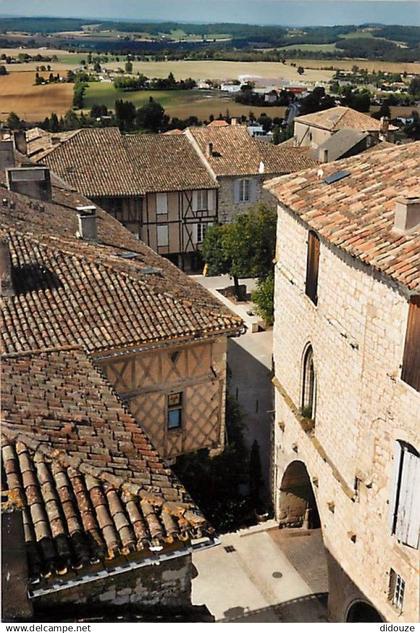 47 - Monflanquin - Maisons à pans de bois - CPM - Voir Scans Recto-Verso