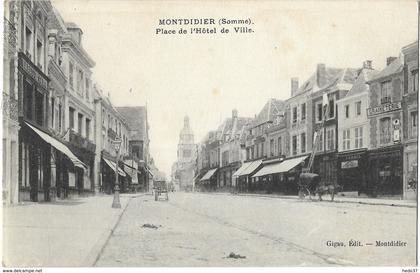 Montdidier - Place de l'Hôtel de Ville