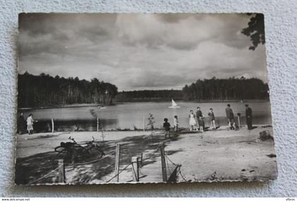 Cpm 1954, Montendre les Pins, lac Baron Desqueyroux, pêche canotage, Charente maritime 17