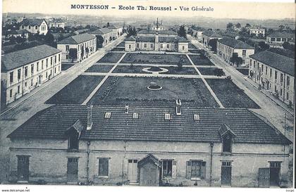 CPA Montesson Ecole Théophile Roussel vue générale