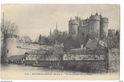 Montreuil-Bellay - Vue du Château sur le Thouet