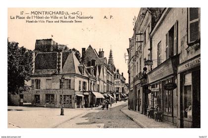 Montrichard - La Place de l'Hôtel de Ville