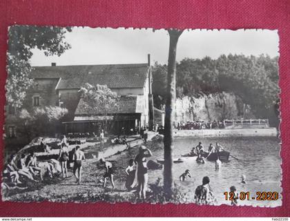 CPSM - Morestel - Roche-Plage