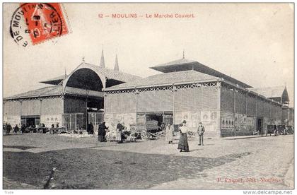 MOULINS LE MARCHE COUVERT UN COIN DU MARCHE EDIT PAQUET MOULINS