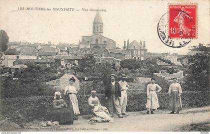 moutiers les mauxfaits * vue d'ensemble et villageois