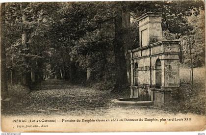 CPA NÉRAC-Fontaine du Dauphin elevée en 1602 en l'honneur du Dauphin (264074)