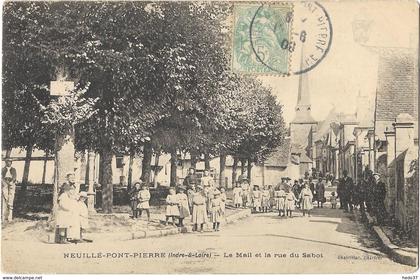 Neuillé-Pont-Pierre - Le Mail et la rue du Sabot