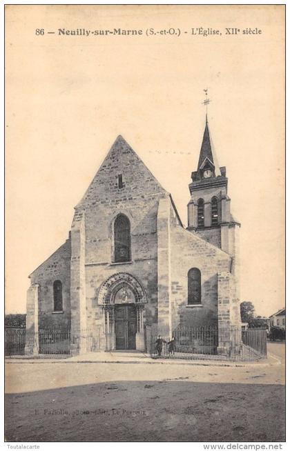 CPA 93 NEUILLY SUR MARNE L EGLISE