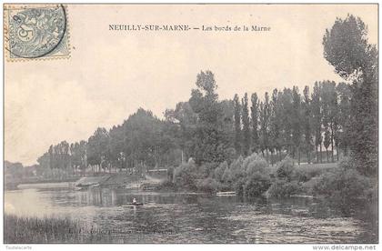 CPA 93 NEUILLY SUR MARNE LES BORDS DE LA MARNE