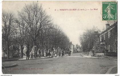 Neuvy-le-Roi - Le Mail