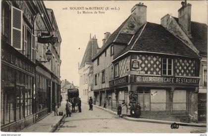 CPA NOGENT-le-ROTROU La Maison de Bois (33284)