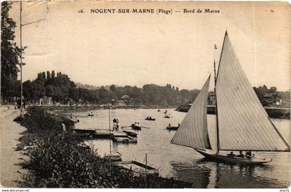 CPA NOGENT-sur-MARNE Bord de MARNE voiler (983185)