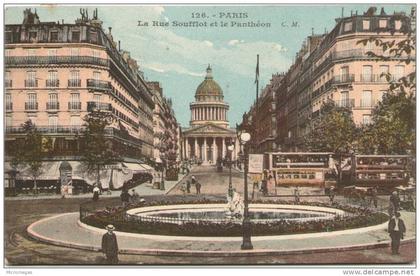 PARIS - La rue Soufflot et le Panthéon